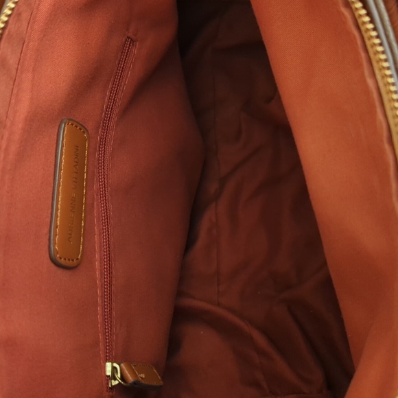 Adrienne Vittadini Purse - Picture 4 of 4